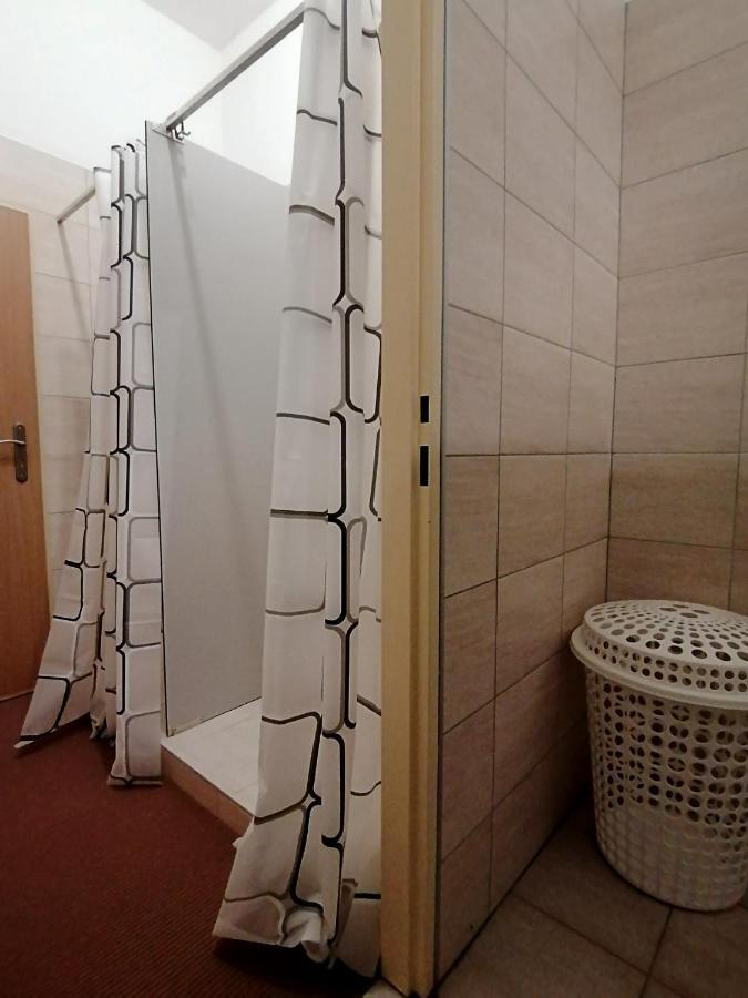 Hostel Vodna 1 Кошице Экстерьер фото