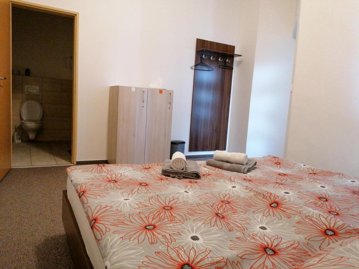 Hostel Vodna 1 Кошице Экстерьер фото
