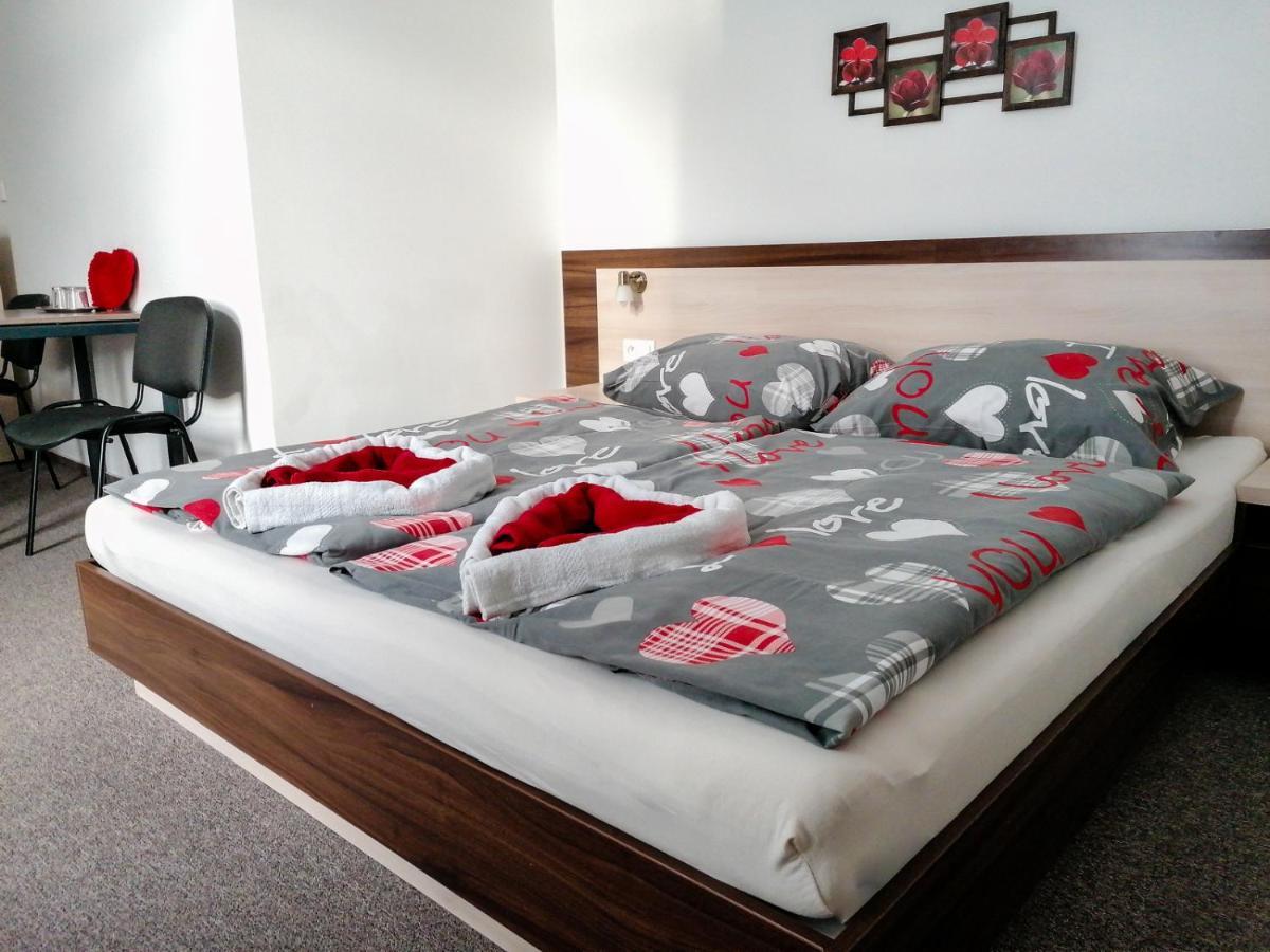 Hostel Vodna 1 Кошице Экстерьер фото